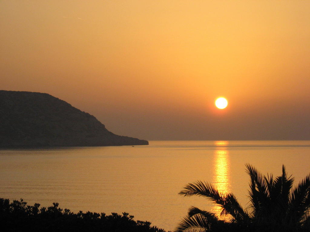 Ardani Bay Studios Amoopi Rom bilde